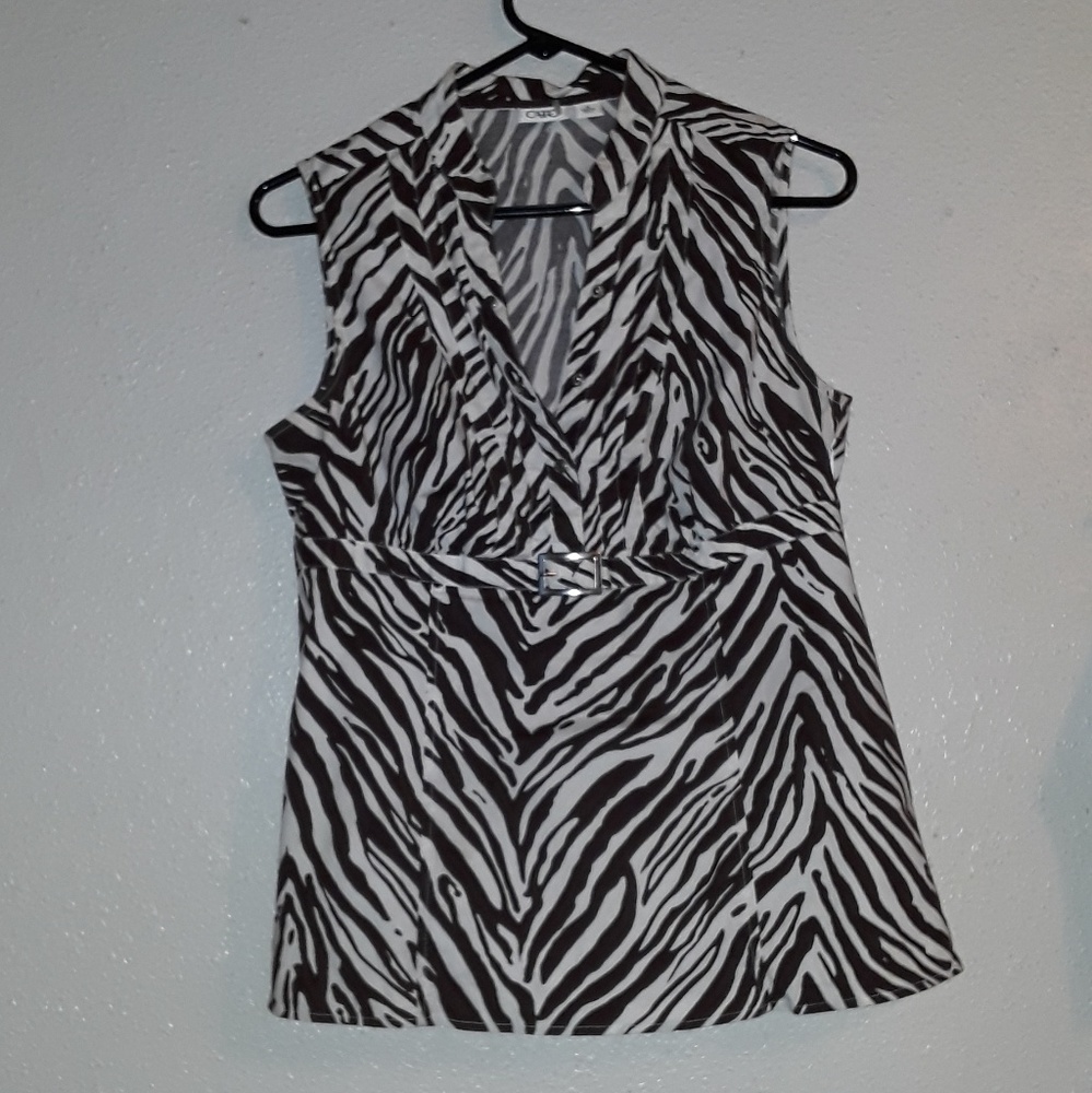 Sleeveless Cato top